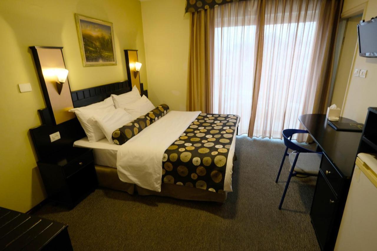 Royal Court Hotel Ramallah Zewnętrze zdjęcie