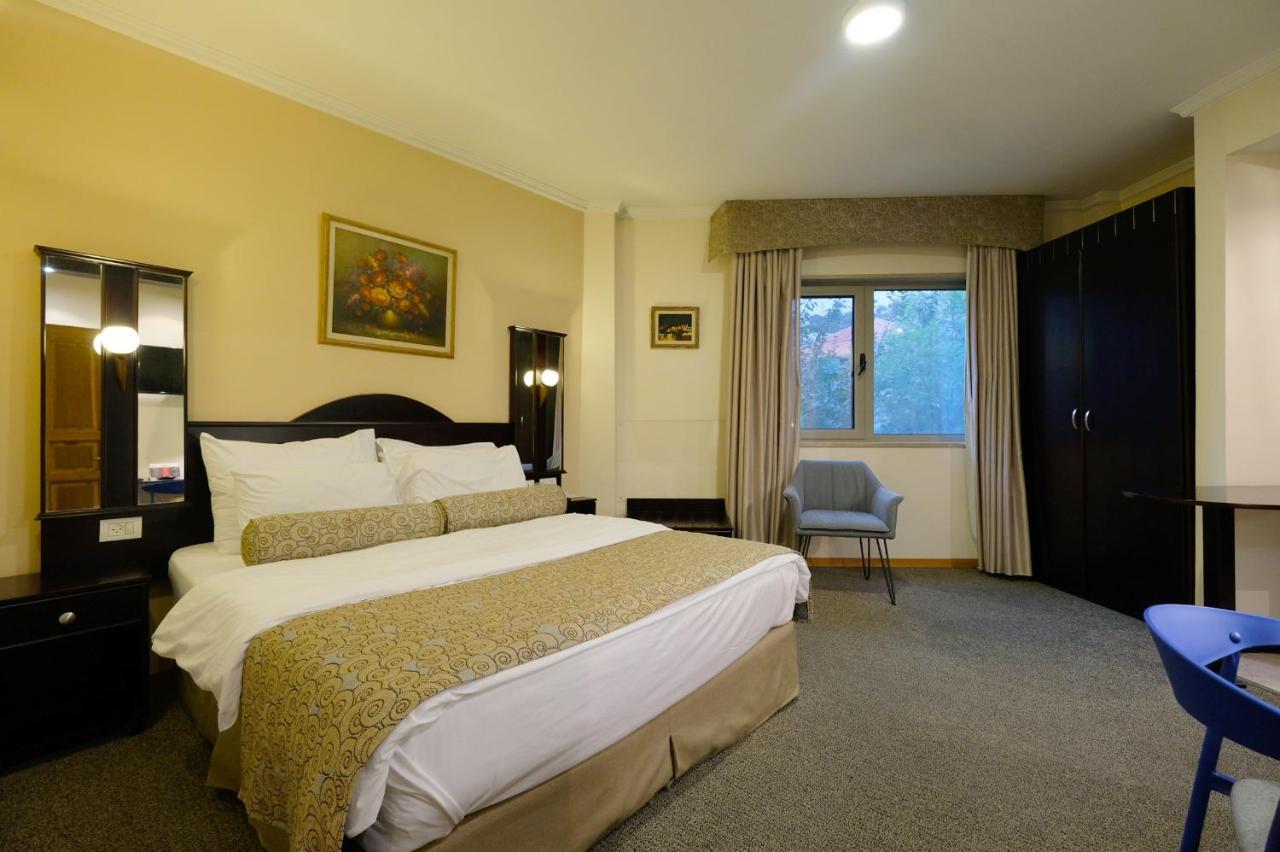 Royal Court Hotel Ramallah Zewnętrze zdjęcie