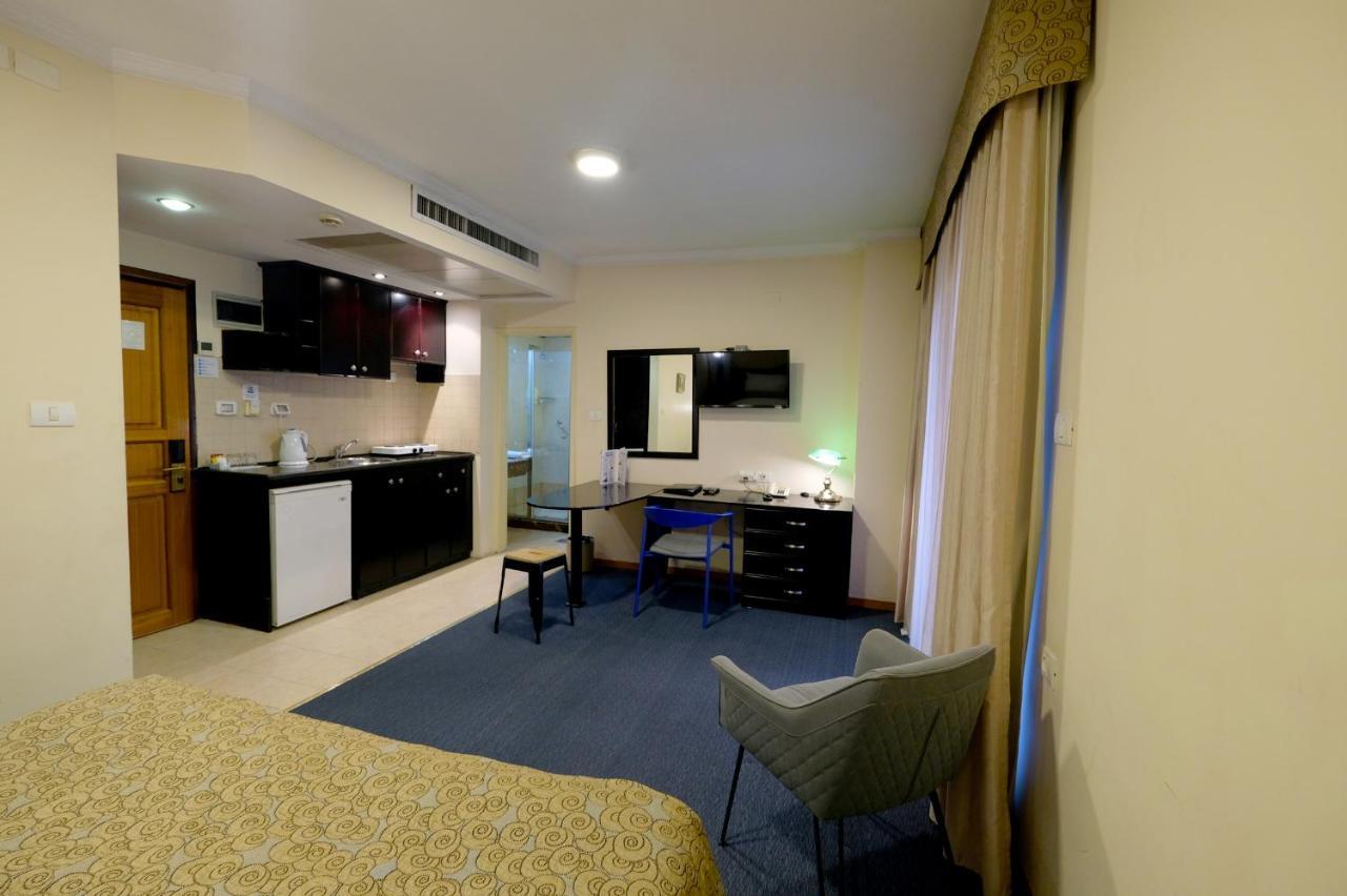 Royal Court Hotel Ramallah Zewnętrze zdjęcie